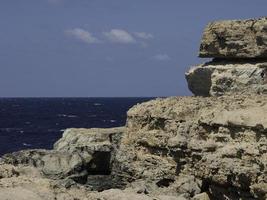 die insel gozo im mittelmeer foto