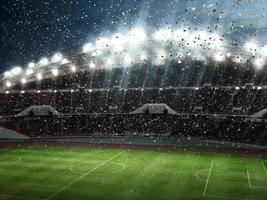 Stadion mit Fans in der Nacht, in der das Spiel die Meisterschaft feiert foto