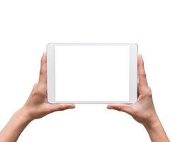 weibliche Hände, die ein Tablet Touch Computer Gadget auf Weiß halten foto