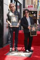 los angeles, sep 2 - daryl hall, john oates in der halle und oates hollywood walk of fame star zeremonie auf dem hollywood boulevard am 2. september 2016 in los angeles, ca foto