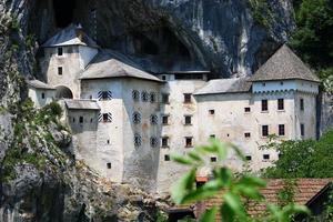 slowenisches nationalmuseum - burg predjama foto