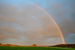 Landschaft mit Regenbogen foto