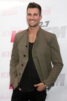 los angeles, 10. mai - james maslow beim wango tango 2014 im stub hub center am 10. mai 2014 in carson, ca foto