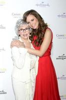 los angeles, 8. jan - rita moreno, rachel boston auf der markenzeichen-tca-party in einem turnierhaus am 8. januar 2014 in pasadena, ca foto