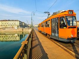 HDR-Oldtimer-Straßenbahn in Turin foto