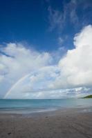 Regenbogen über Carrabien Meer