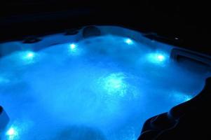 Spa in der Nacht, Whirlpool in der Nacht foto