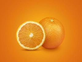 Orangenfrucht mit Orangenscheiben auf orangefarbenem Hintergrund isoliert foto