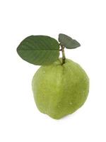 Guave-Frucht isoliert auf weißem Hintergrund. foto