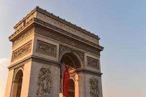 arc de triomphe in paris foto