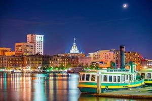 historisches viertel am wasser von savannah, georgia foto