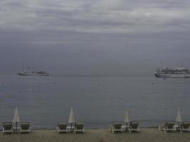 die stadt cannes in frankreich foto