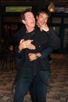 los angeles, 10. aug - drake hogestyn, patrick muldoon auf dem horton square press junket at the days of our lives set, nbc am 10. august 2011 in burbank, ca foto