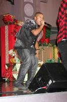 los angeles, 20. nov - kyle massey beim hollywood and highland tree lighting concert 2010 im hollywood and highland centre cour am 20. november 2010 in los angeles, ca foto