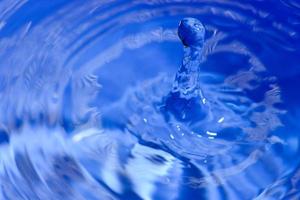 abstrakte Formen des Wassers. Bild für einen Hintergrund aus Wasser. foto