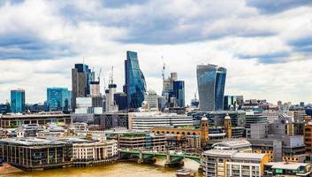 HDR-Blick auf die Skyline von London foto