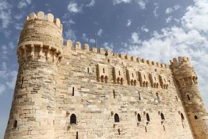 zitadelle von qaitbay in alexandria, ägypten foto