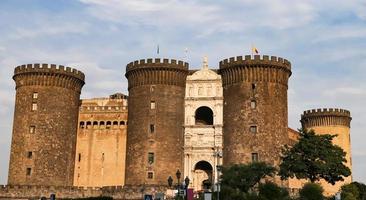 Castel Nuovo in Neapel, Italien foto