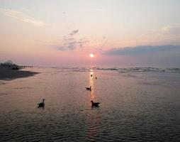 Sonnenaufgang am Meer, Wildwood, New Jersey foto