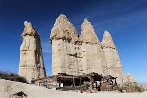 Felsformationen im Tal der Liebe, Kappadokien, Nevsehir, Türkei foto