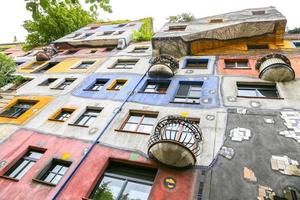 hundertwasserhaus in wien, österreich foto