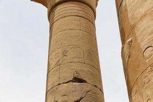 Säulen im Luxor-Tempel, Luxor, Ägypten foto