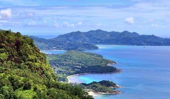 wunderschöne eindrücke der tropischen landschaft auf den paradiesischen seychelleninseln foto