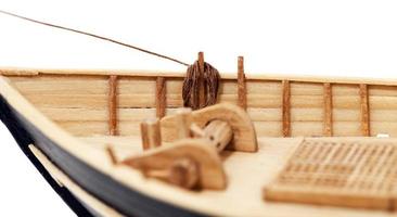 Schiffsmodell aus Holz foto
