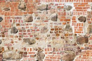 Restaurierung der Steinmauer foto