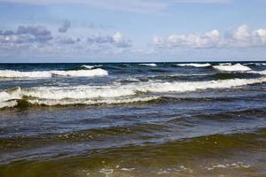 die Meeresküste der kalten Ostsee foto