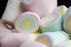 weiche zylindrische Marshmallows foto