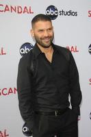 los angeles, 16. mai - guillermo diaz kommt zu einem skandalabend im leonard h goldenson theater am 16. mai 2013 in no hollywood, ca foto