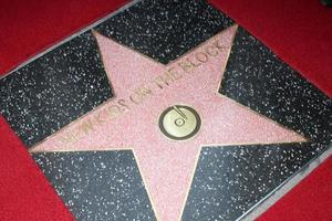 los angeles, oktober 9 - new kids on the block star bei der new kids on the block hollywood walk of fame star zeremonie auf dem hollywood boulevard am 9. oktober 2014 in los angeles, ca foto