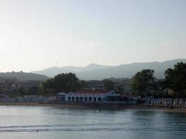 blick auf den strand von sant pol, s'agaro an der costa brava catalana foto