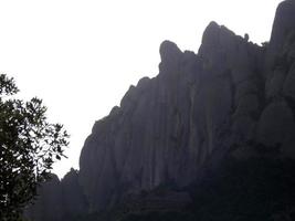 Profil des Montserrat-Gebirges in der Provinz Barcelona, Katalonien, Spanien. foto