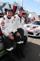 los angeles, 1. april - nick wechsler, sam witwer beim toyota grand prix von long beach pro celebrity race press day at long beach grand prix raceway am 1. april 2014 in long beach, ca foto