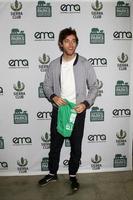 los angeles, 11. juni - thomas middleditch beim rückgabetag zur feier des 100-jährigen jubiläums des nationalparkdienstes im franklin canyon park am 11. juni 2016 in beverly hills, ca foto