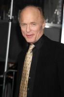 los angeles, 23. jan - ed harris kommt bei der man on a ledge los angeles premiere am graumans chinese theater am 23. januar 2012 in los angeles, ca foto