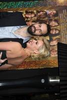 los angeles, 5. dezember - josh kelley, katherine heigl kommt zur silvester-weltpremiere im graumans chinese theater am 5. dezember 2011 in los angeles, ca foto