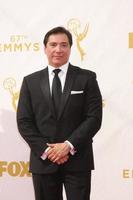 los angeles, 20. sep - benito martinez bei der primetime emmy awards ankunft im microsoft theatre am 20. september 2015 in los angeles, ca foto