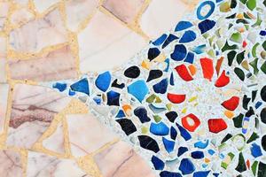 mosaik wand dekorative verzierung aus keramik gebrochenen fliesen foto
