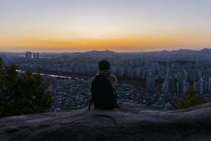 Der Sonnenuntergang vom Berg war sehr schön. foto