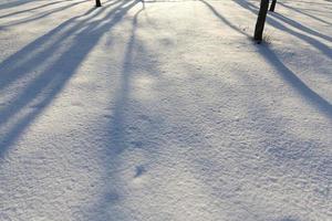 winterkaltes wetter nach dem schneefall foto