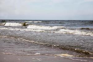 die ostsee ist im sommer kalt foto