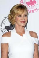 los angeles, 8. oktober - melanie griffith, note tattoo von antonio fast verschwunden beim carousel of hope ball 2016 im beverly hilton hotel am 8. oktober 2016 in beverly hills, ca foto