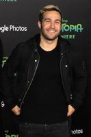 Los Angeles, 17. Februar - Pete Wentz bei der Zootopia-Premiere im El Capitan Theatre am 17. Februar 2016 in Los Angeles, ca foto