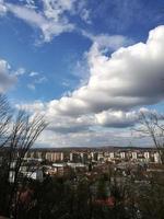 vom aussichtspunkt in miskolc, das schöne stadtbild foto