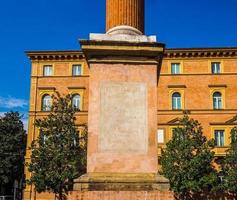 hdr san domenico säule in bologna foto