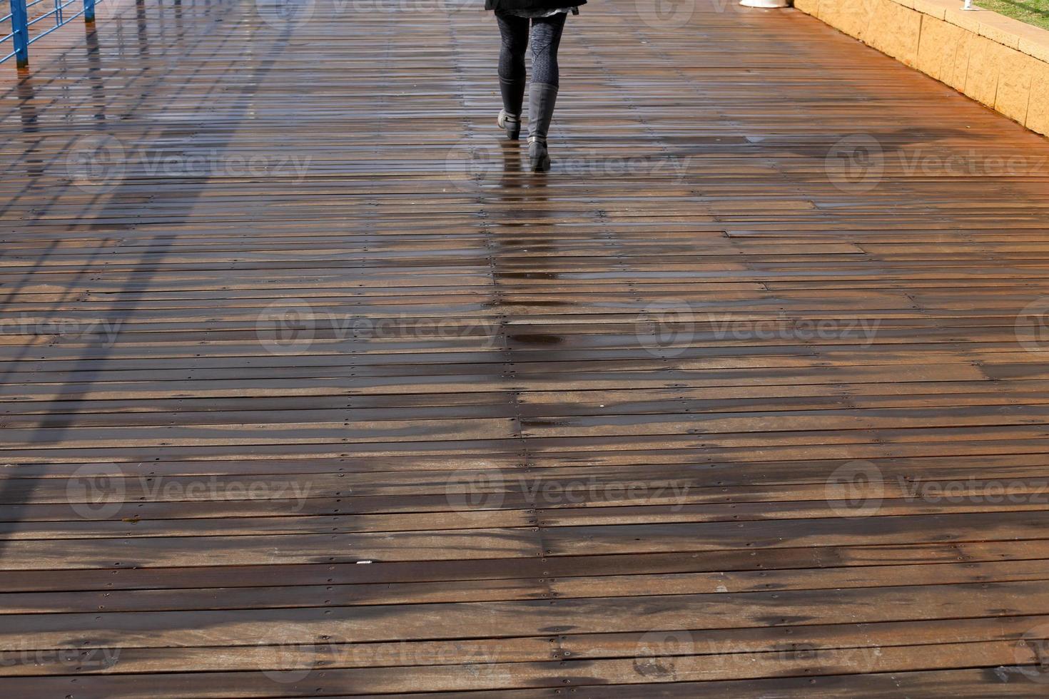 trottoar för fotgängare i en storstad foto