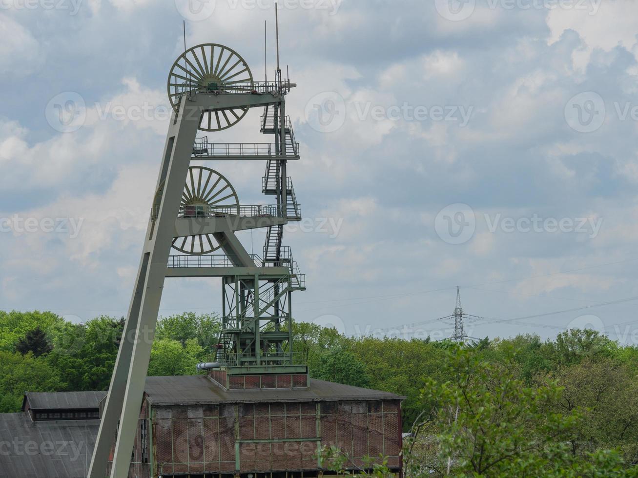 gammal kolgruva i det tyska Ruhrområdet foto